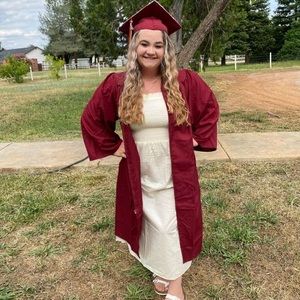 Meet your Posher, Hailey